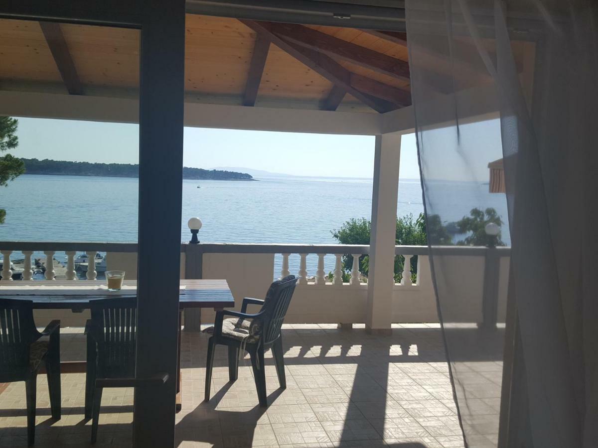 Apartmani Slavica Rab Town Exteriör bild
