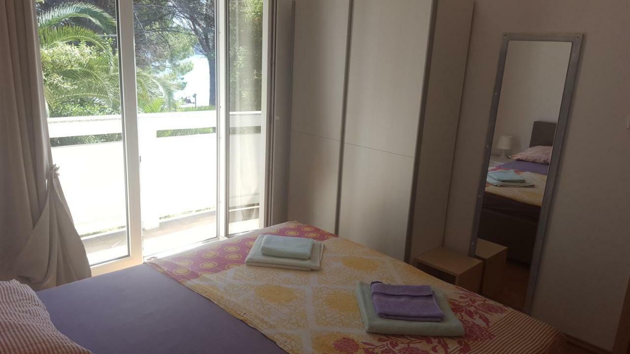 Apartmani Slavica Rab Town Exteriör bild